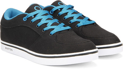 

United Colors of Benetton 16A8CORE1001I Canvas Sneakers For Men(Black, 903