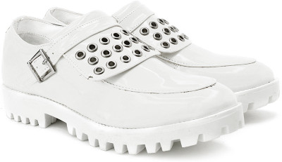 

Knotty Derby Party Wear For Women(White