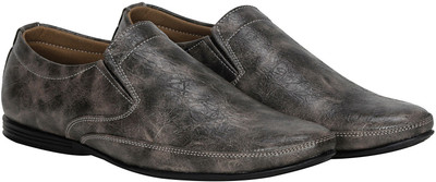 

Kraasa RockSolid Loafers For Men(Grey