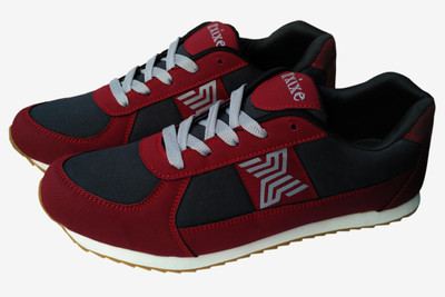 

XIXE Cherry Grey GY Marathon Running Shoes For Men(Multicolor