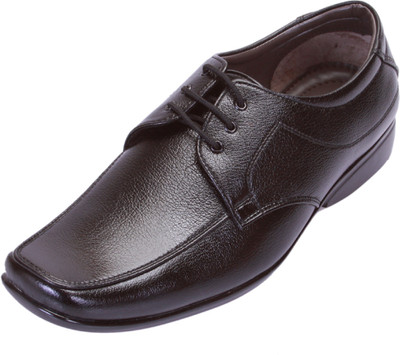 33% OFF on Shoebook Derby Lace Up For Men(Black) 33% OFF on Shoebook Derby Lace Up For Men(Black)