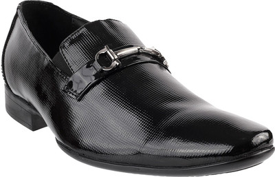 

Mochi AWESOME Slip On Shoes For Men(Black, 11;black