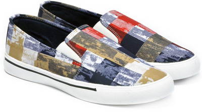 

Boysons smart printed Slip On Sneakers For Men(Multicolor, Red