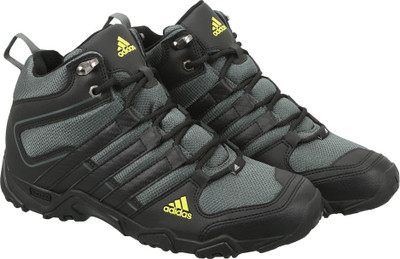 

ADIDAS AZTOR HIKER MID Outdoor Shoes For Men(Silver, Utiivy/cblack/shosli