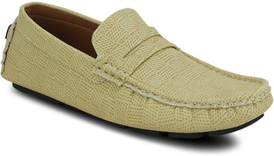 

Get Glamr Stylish Loafers For Men(Beige