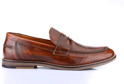 Red Tape Slip On