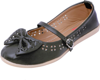 

Footrendz Ethnic Bow Touch Bellies For Women(Black