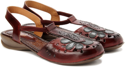 

Catwalk Bellies For Women(Black, Maroon