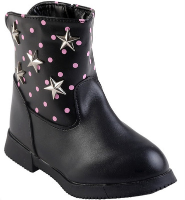 

Glinchy Girls, Black
