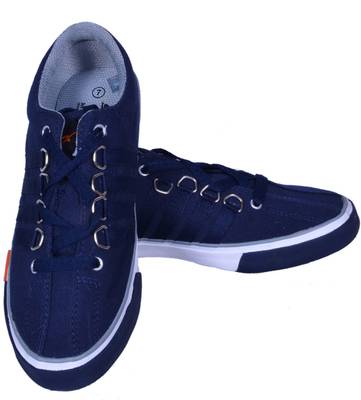 Sparx Sneakers