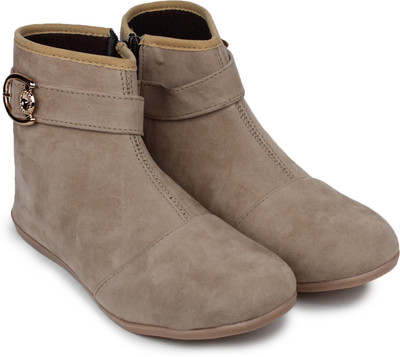 

Moonwalk Boots For Women(Beige, Cream