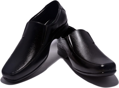 

Sir Corbett Slip On Shoes For Men(Black)