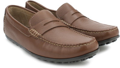 

Clarks Kolin Limit Tan Tumbled Loafers For Men(Brown