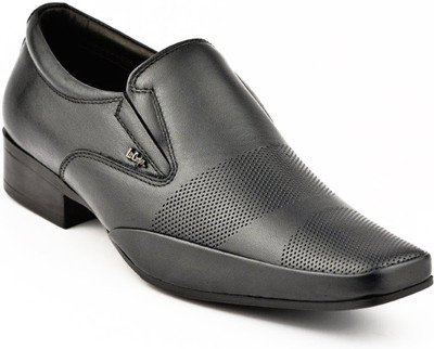 

Lee Cooper Men Genuine Leather Slip On Shoes For Men(Black)