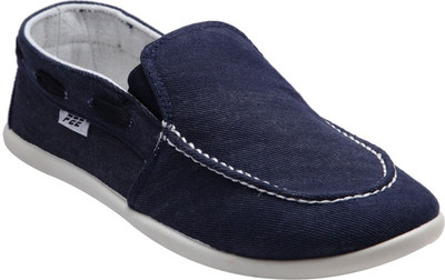 

F22 F-22-02-1 Blue Slip-on Casual Shoes For Men(Blue)