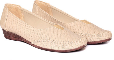 

Adorn Latest Fashion Bellies For Women(Beige, Cream
