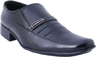 

Shoe Island CLSEN910 Slip On For Men(Black
