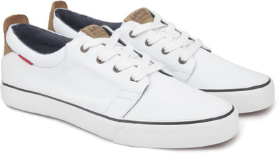 levi's prelude sneakers white