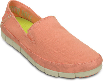 

Crocs Loafers For Women(Pink), 15318-6km
