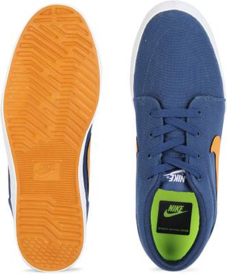 Nike VOLEIO CNVS Sneakers