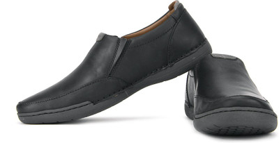 

Clarks Rutland Step Loafers For Men(Black, Black leathe