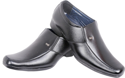 

Prolific Boss Slip On Shoes For Men(Black