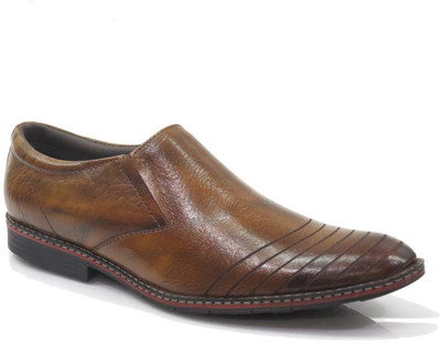 

John Hupper Slip On For Men(Brown, Tan