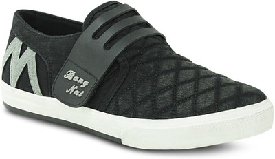 

Get Glamr Stylish Slip Ons Canvas Shoes For Men(Black)