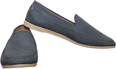

Port Boys, Black