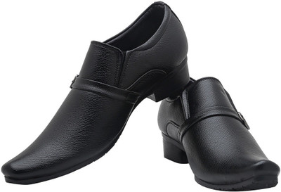 

Footrest Casuals For Men(Black