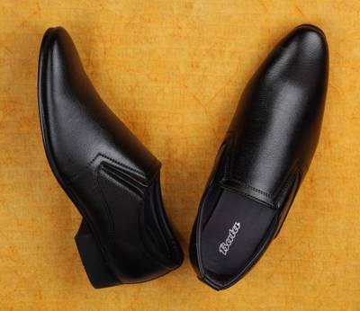 Bata BYTE Slip On Shoes