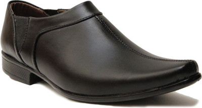 

Guava Slip On Shoes For Men(Black, 02