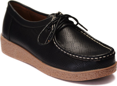 

Flat n Heels Casual Shoes For Women(Black)