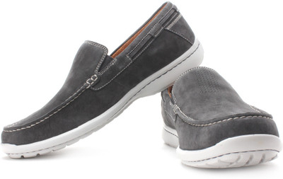 

Clarks Un Sand6 Loafers For Men(Blue, Navy, Navy nubuck