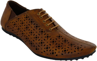 

Welling Casuals For Men(Brown