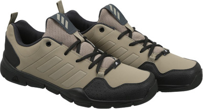 

ADIDAS ARGO TREK Outdoor Shoes For Men(Green, Tracar/cblack/dsand