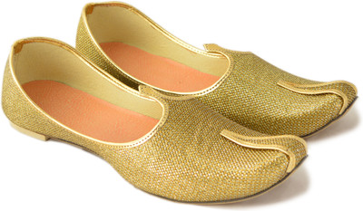

Sapphire Wedding Jutis For Women(Gold), Golden