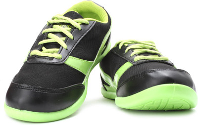 

Terravulc Men Sneakers For Men(Black