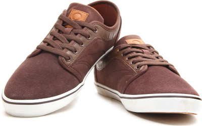 

United Colors of Benetton Men Sneakers For Men(Brown), 901