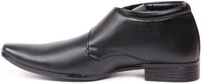 Baaj Slip On