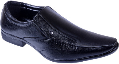 

Porcupine Enjim Slip On Shoes For Men(Black)