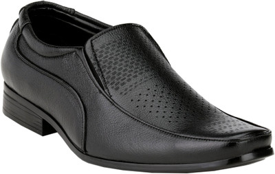 

Zebra Zf-0017012 Laser Slip On Shoes For Men(Black)