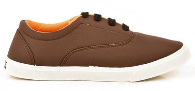 Navchetan Sneakers
