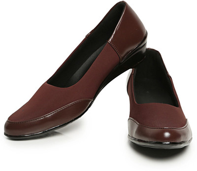 

Bare Soles Slip On For Women(Brown