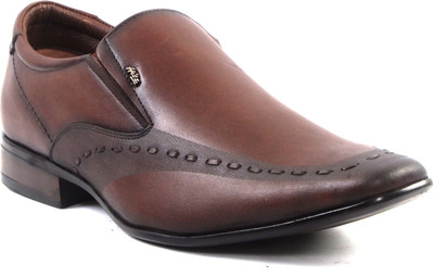 

Hitz Slip On For Men(Brown