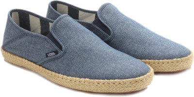 

Vans SLIP-ON ESP Men Loafers For Men(Blue, Chambray/blue