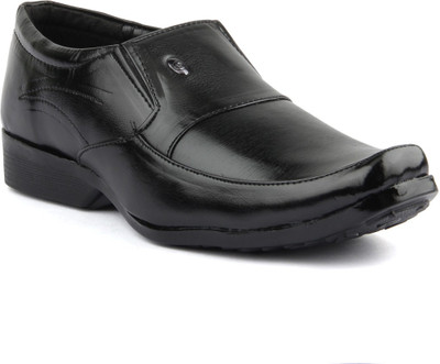 

Isole Slip On Shoes For Men(Black)