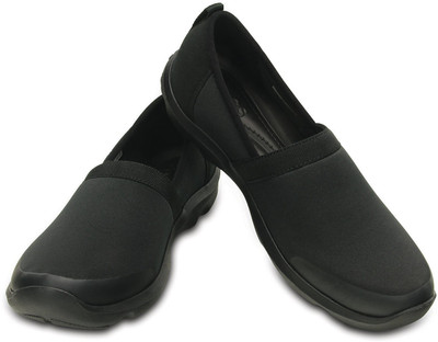 

Crocs Casual Shoes For Women(Black), 201884-060