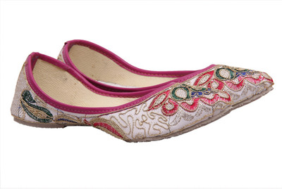 

Fashbeat Jutis For Women(Multicolor
