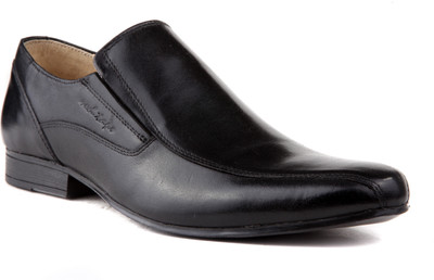 

Red Tape RTS8161 Slip On For Men(Black